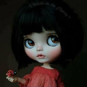 Meet your Posher, Andrea